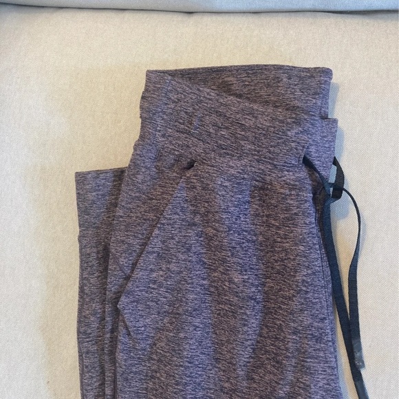 Lululemon Ready to Rulu Joggers 4 - Picture 5 of 7